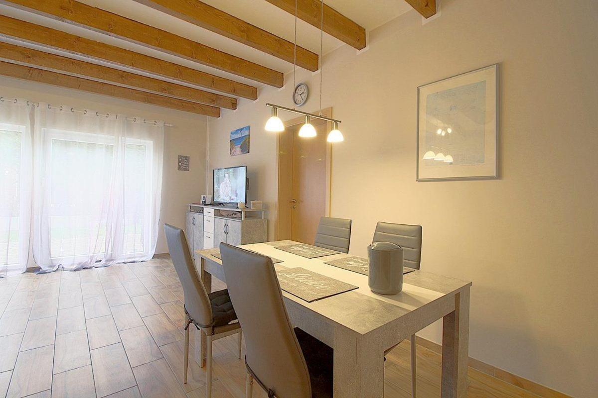 Ferienhaus Lanah Wurster Nordseekuste Ngoại thất bức ảnh